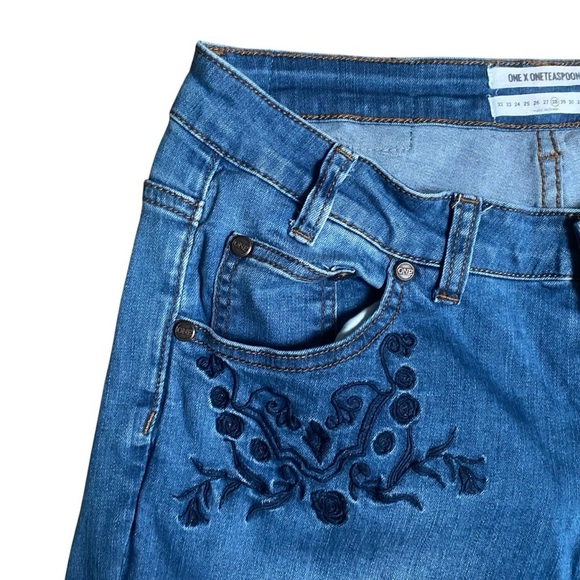 One Teaspoon Lola Freebirds II Embroidered Raw Hem Skinny Jeans 28 - Picture 4 of 15